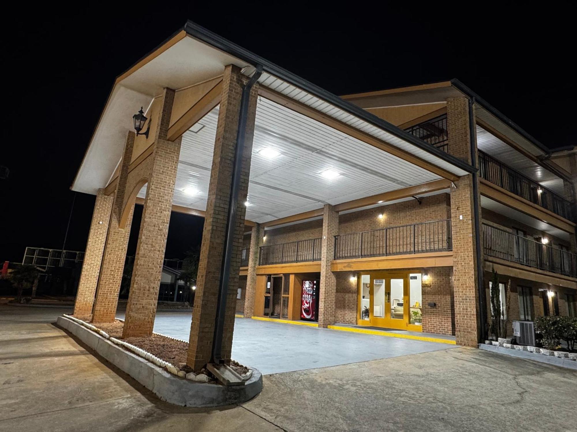 American Inn And Suites - Atlanta Airport Jonesboro I-75 Экстерьер фото
